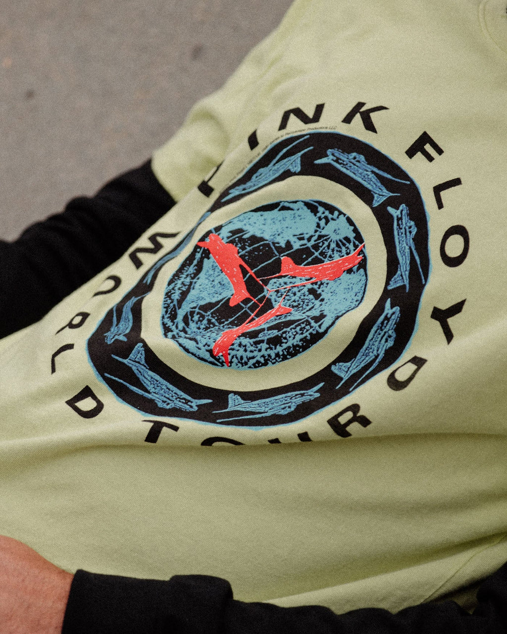Pink Floyd Circle Vintage Tee product image 4