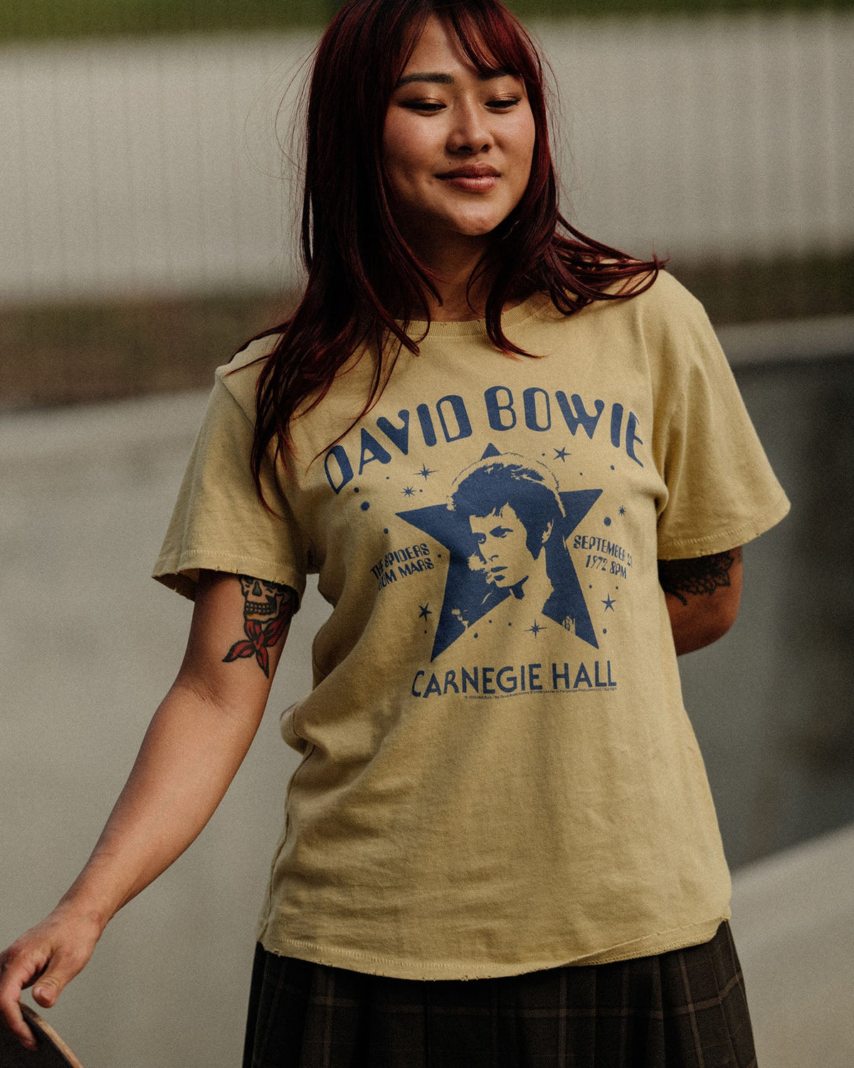 Women's David Bowie Carnegie Hall Vintage Tee product image 4