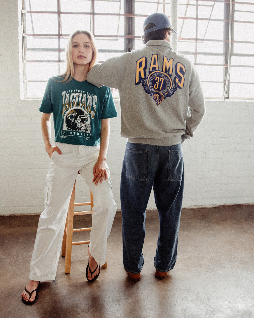 Women's Jacksonville Jaguars Helmet Mock Neck Crop Tee product image 2